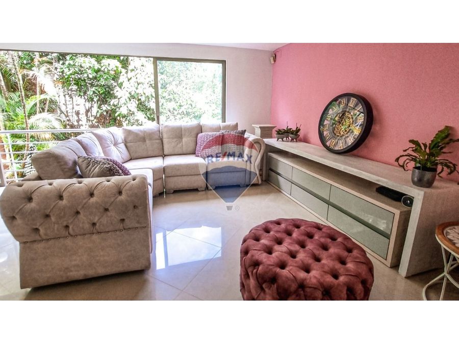 Beutiful single family home in El Poblado San Lucas